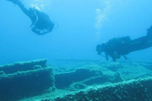 Villa Saravari Activities - Diving